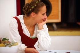 Alena Chaloupková - historický tanec Alena Chaloupková - historický tanec